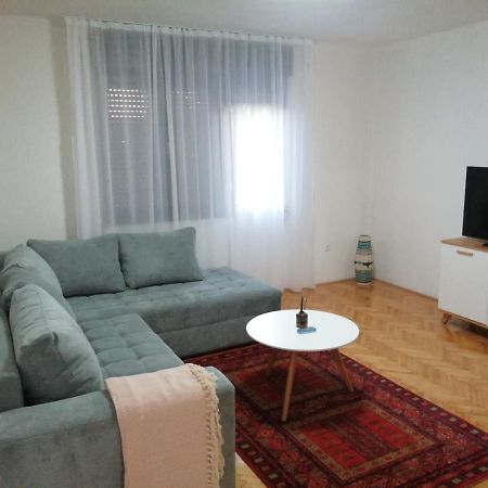 Ika-M Apartment Bihac Exterior photo